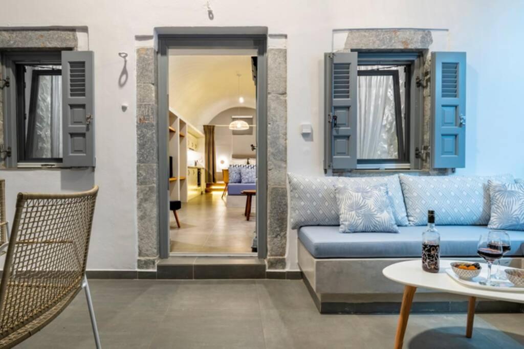 Вилла Casa Tholari Al Mare Pera Gyalos Экстерьер фото